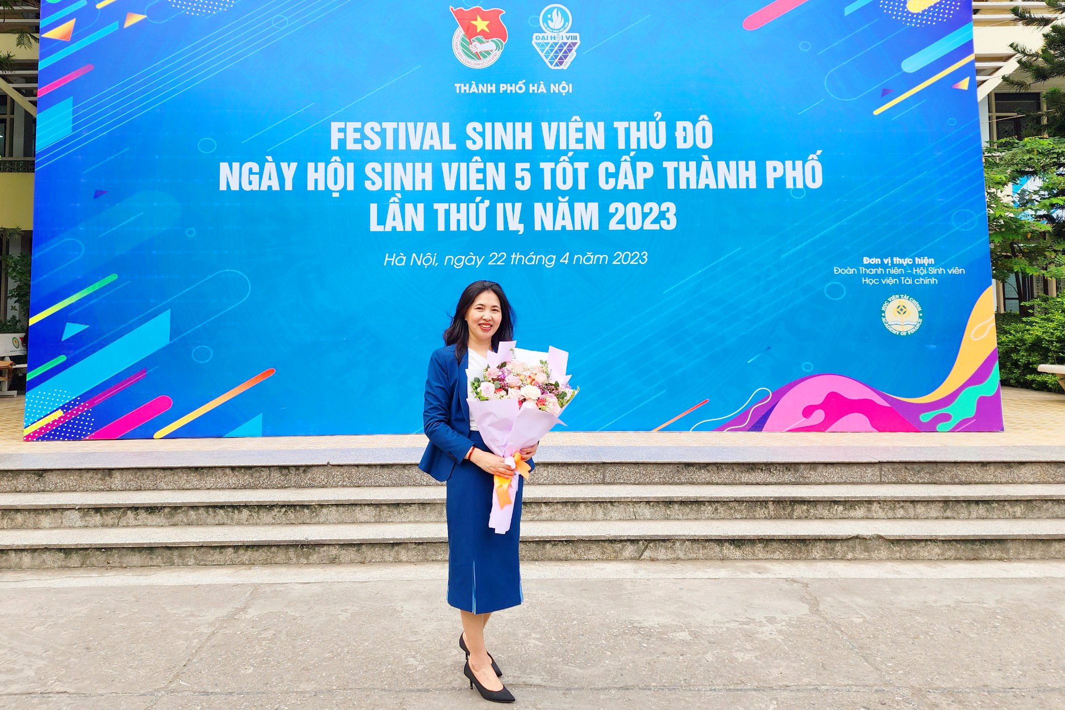 TS. Dương Thu tham dự tọa đàm "Tư vấn kỹ năng, hỗ trợ sinh viên xin việc, định hướng việc làm" thuộc Festival Sinh viên Thủ đô